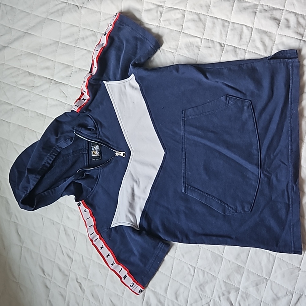Boys short sleeve hoodie